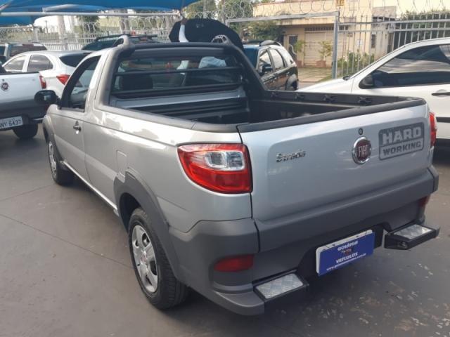FIAT STRADA 1.4 MPI HARD WORKING CS 8V 2017 - Foto 6