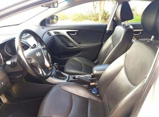 Hyundai Elantra 2015 - Foto 5