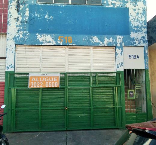 Alugue Galpão com 900m² na Rua do Acre