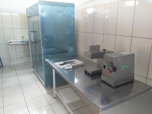 Mercado com Equipamentos e mercadorias - Foto 6