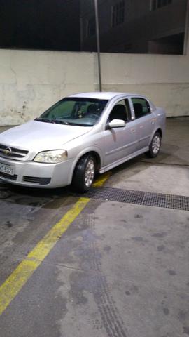 Astra sedã automático