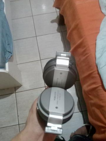 Fone JBL bluetooth - Foto 2