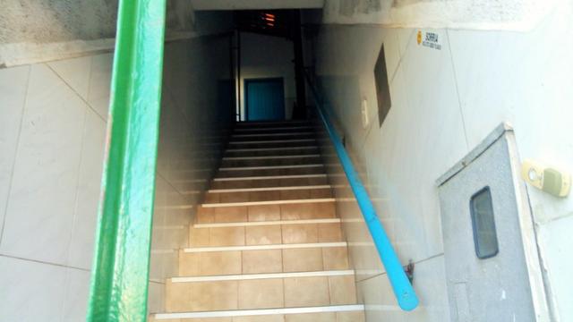 Alugue Galpão com 900m² na Rua do Acre - Foto 5