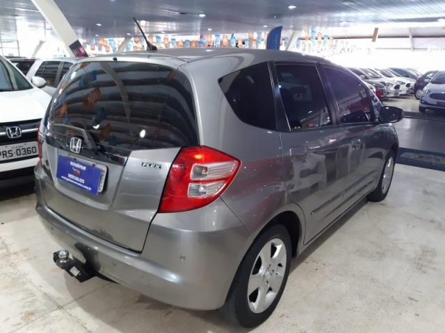 HONDA FIT 1.4 LX 8V FLEX 4P MANUAL 2010 - Foto 4