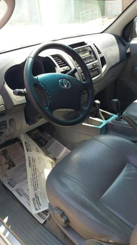 Vendo HILUX SRV - Foto 5