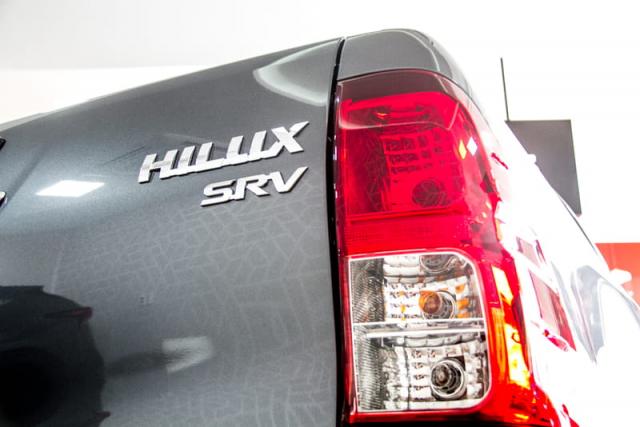 TOYOTA HILUX CD DSL 4X4 SRV AT 19/20 - Foto 16