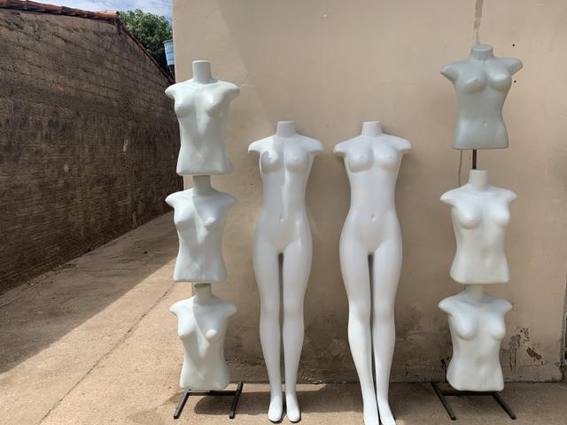 Manequins