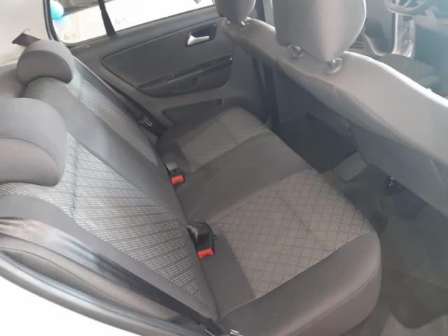 VOLKSWAGEN FOX 1.0 MPI TRENDLINE 12V 2017 - Foto 10