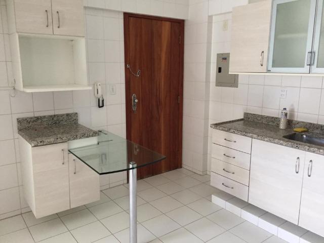 Apartamento amplo em localização privilegiada. Financia - Foto 12