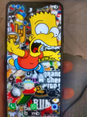 LG g7 64g 4 de ram snapdragon 845 - Foto 2