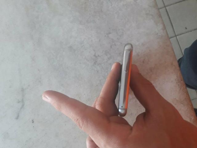 S8 64G tela trincada com caixa todos acessórios - Foto 3