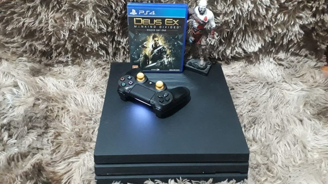 PS4 PRO 1TB