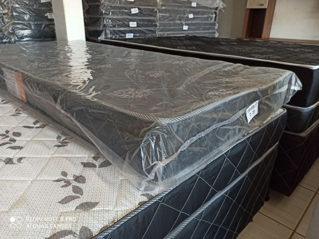 Mega saldão de colchoes casal e solteiro novos com entrega grátis! - Foto 5