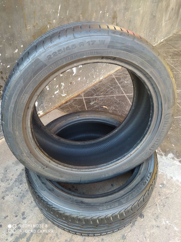 Vendo 4 pneus aro 17.