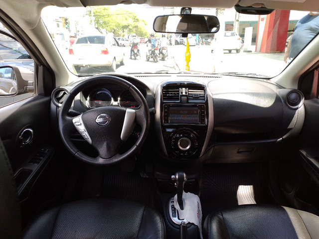 Versa 1.6 SL 2018/2018 automático muito novo com 4 pneus novos Goodyear - Foto 8