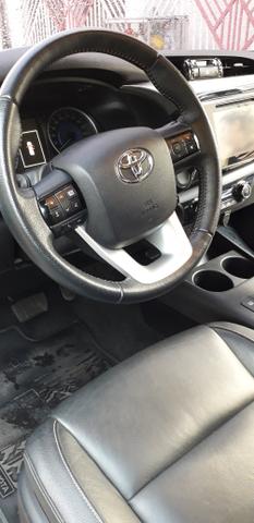 Hilux srv 18/18 r$ 118 mil - Foto 13