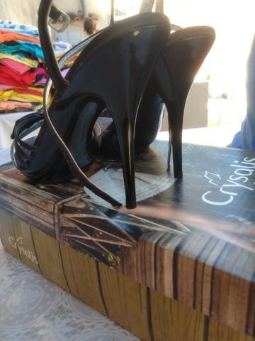 Sapatos diversos - Foto 4
