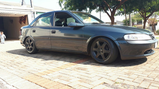 Troco rodas por 17