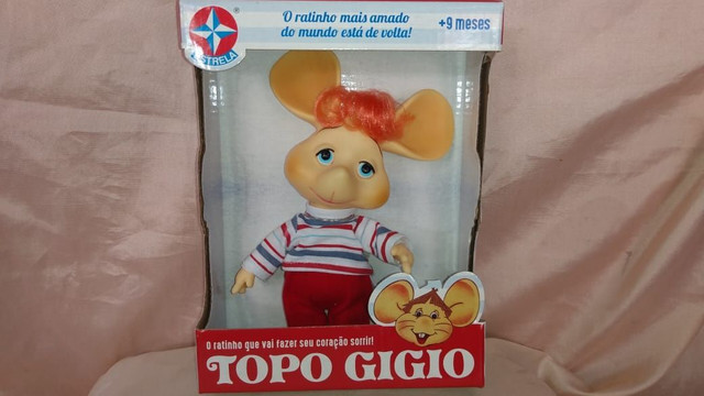 Topo Gigio estrela