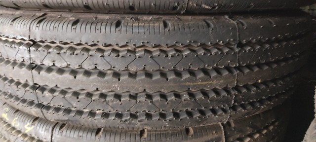 Pneu 750R16 radial HR 608 F4000 ETC. - Foto 2