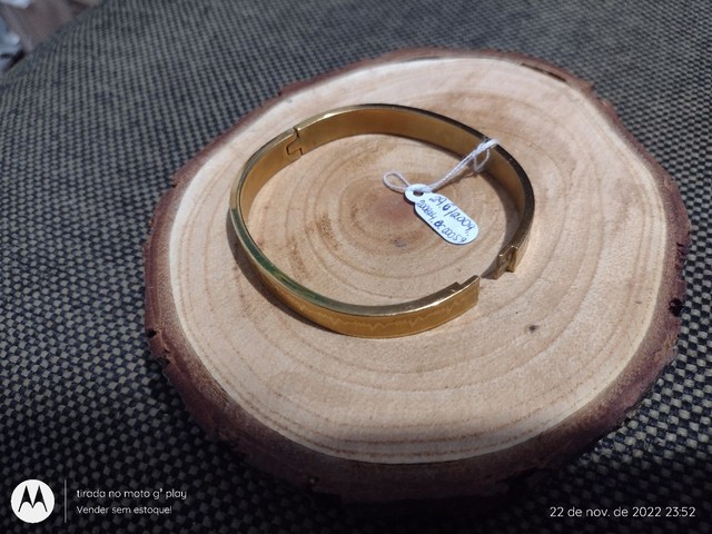 BRACELETE JESUS ?