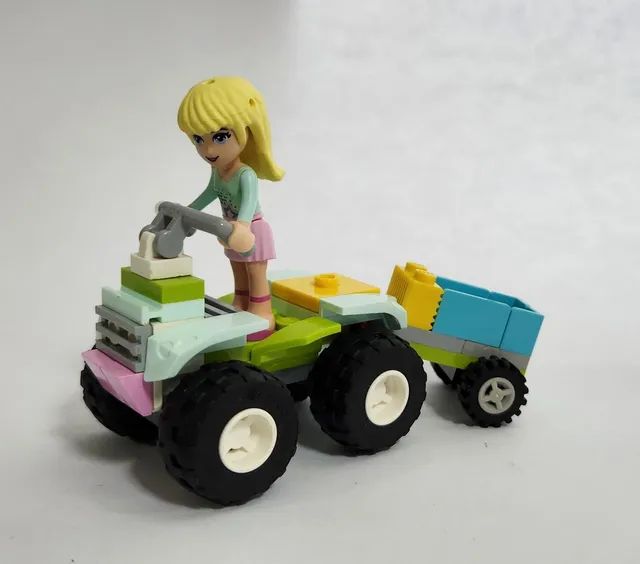 Lego A casa do coelinho da Andrea e lego O jipe da Stephanie - Foto 4