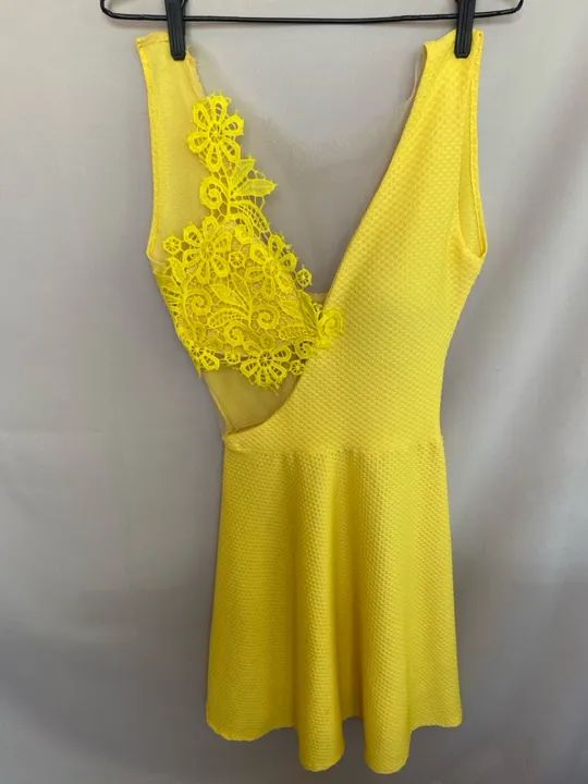 Vestido amarelo com renda usado  - Foto 3