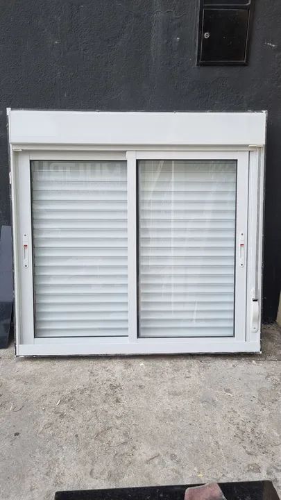 Janela com Persiana Linha Gold Premium  - Foto 2