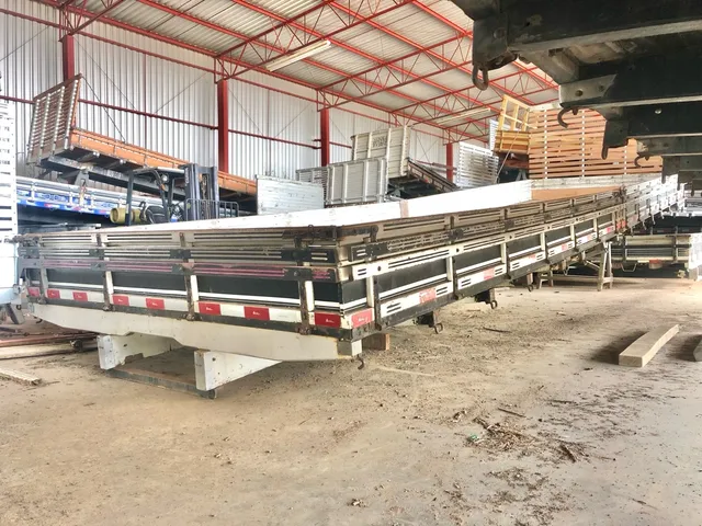 CARROCERIA MADEIRA BITRUCK 9,00