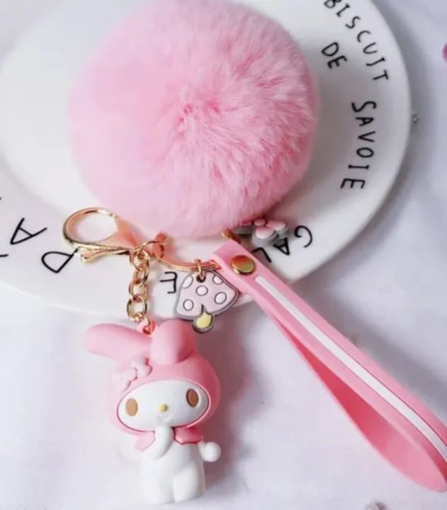CHAVEIRO HELLO KITTY COM POMPOM tenho outros modelos 