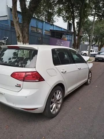 Volkswagen Golf TSI 2015 para retirada de peças (sucata)