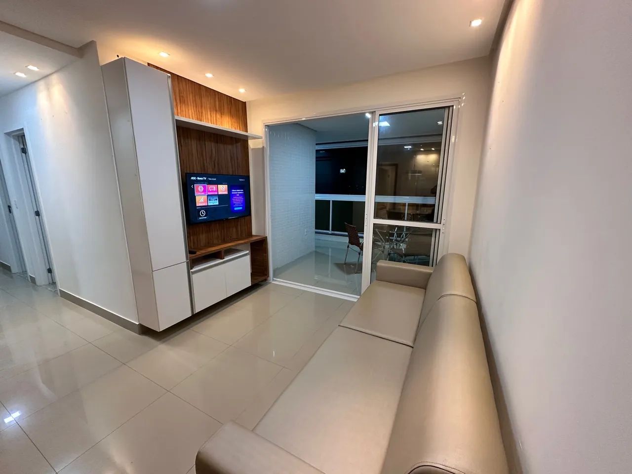 AP  temporada centro Guarapari 3 quartos com Ar 2 vagas de garagem - Foto 2