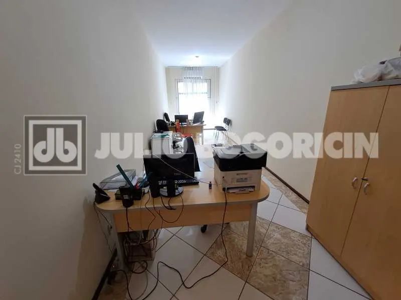 Ilha do Governador - Tauá - VENDA - Sala Comercial - Varanda - Divisória - Elevador - JBI7