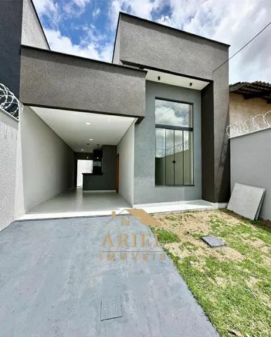 Casa em Senador Canedo tres quartos sendo 1 suíte Residencial Boa Vista 1