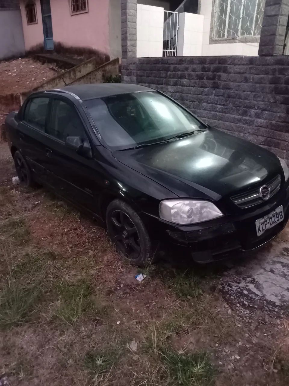 Astra sedan 2006 - Foto 2