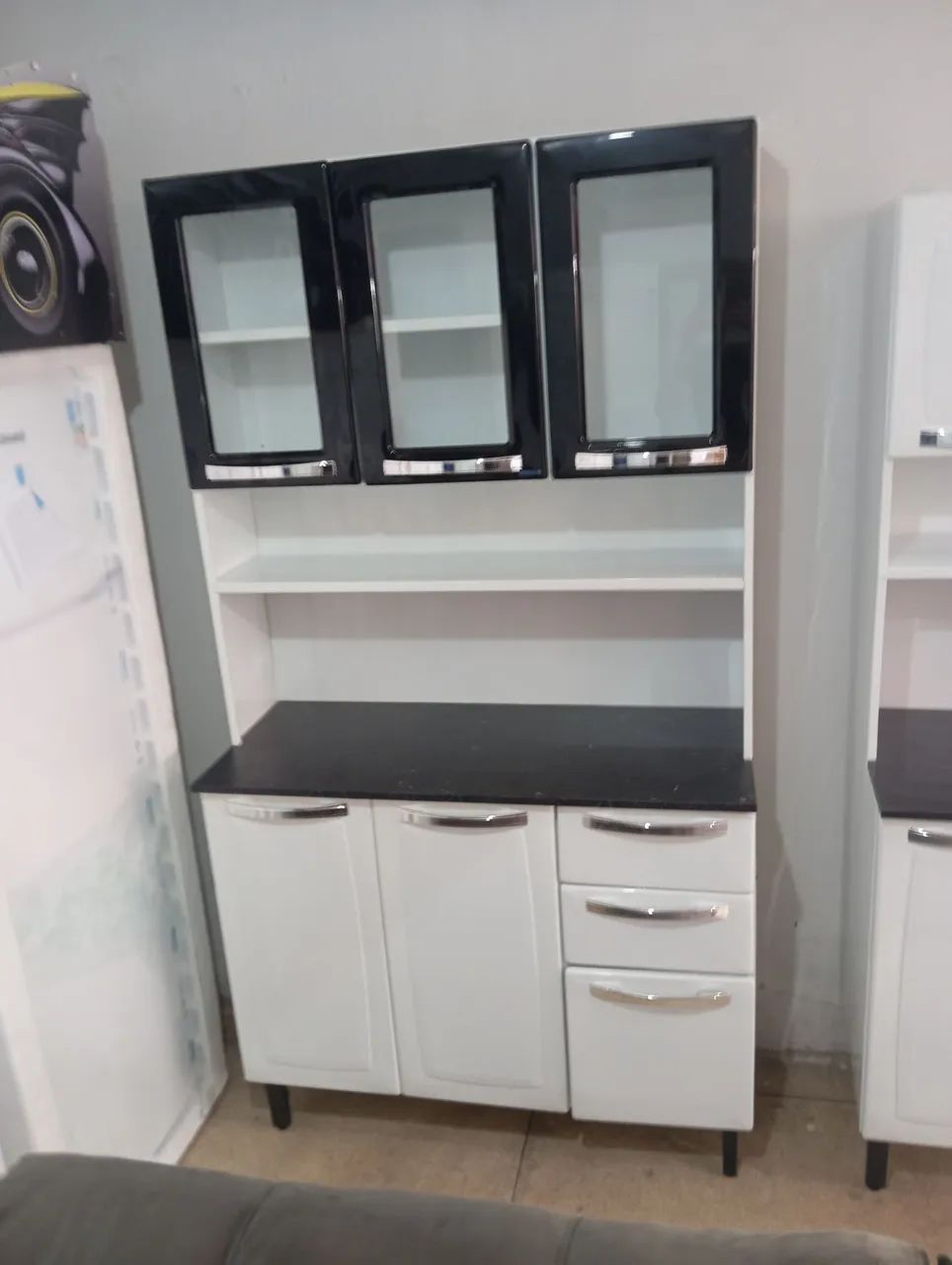 ARMÁRIO EM AÇO ITATIAIA NOVO 