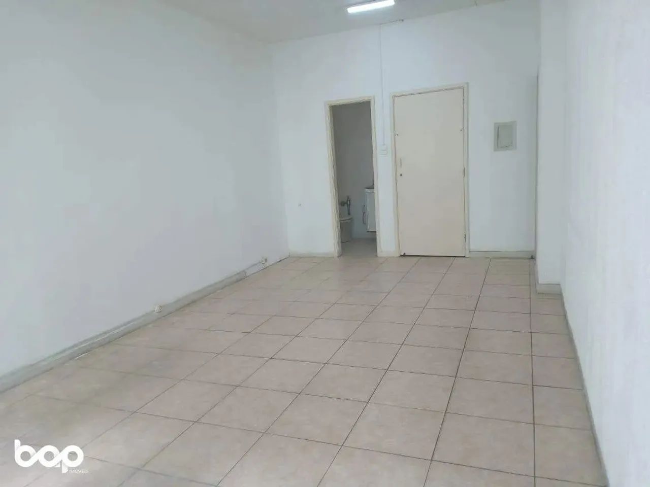 Alugo sala comercial na Av Presidente Vargas. - Foto 4