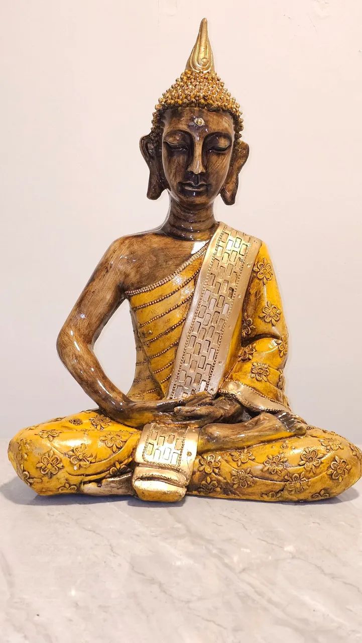 Estátua de Buda Tailandês - 60cm - Detalhes Ricos e Elegância Intemporal