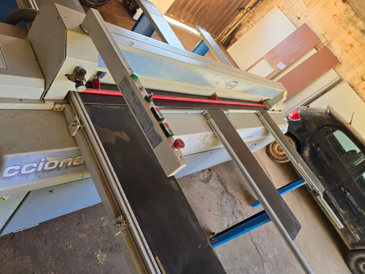 Seccionadora 2010 - Foto 6