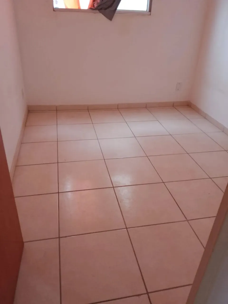Loucura 2º ANDAR , AP (QUITADO) , pertinho do Shopping Grande RIO valor de 35 mil avista,