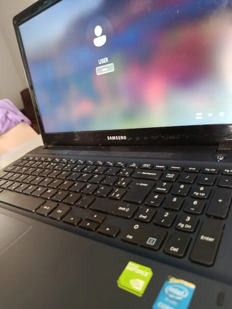 Notebook Samsung i7 com 8gb de RAM ssd240gb