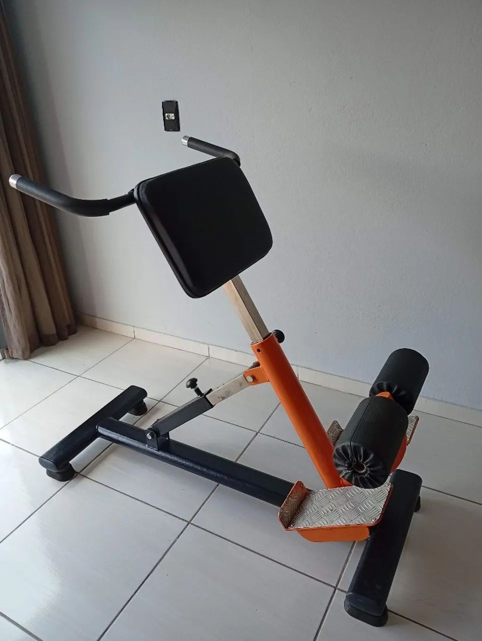 Banco hiper extensor 
