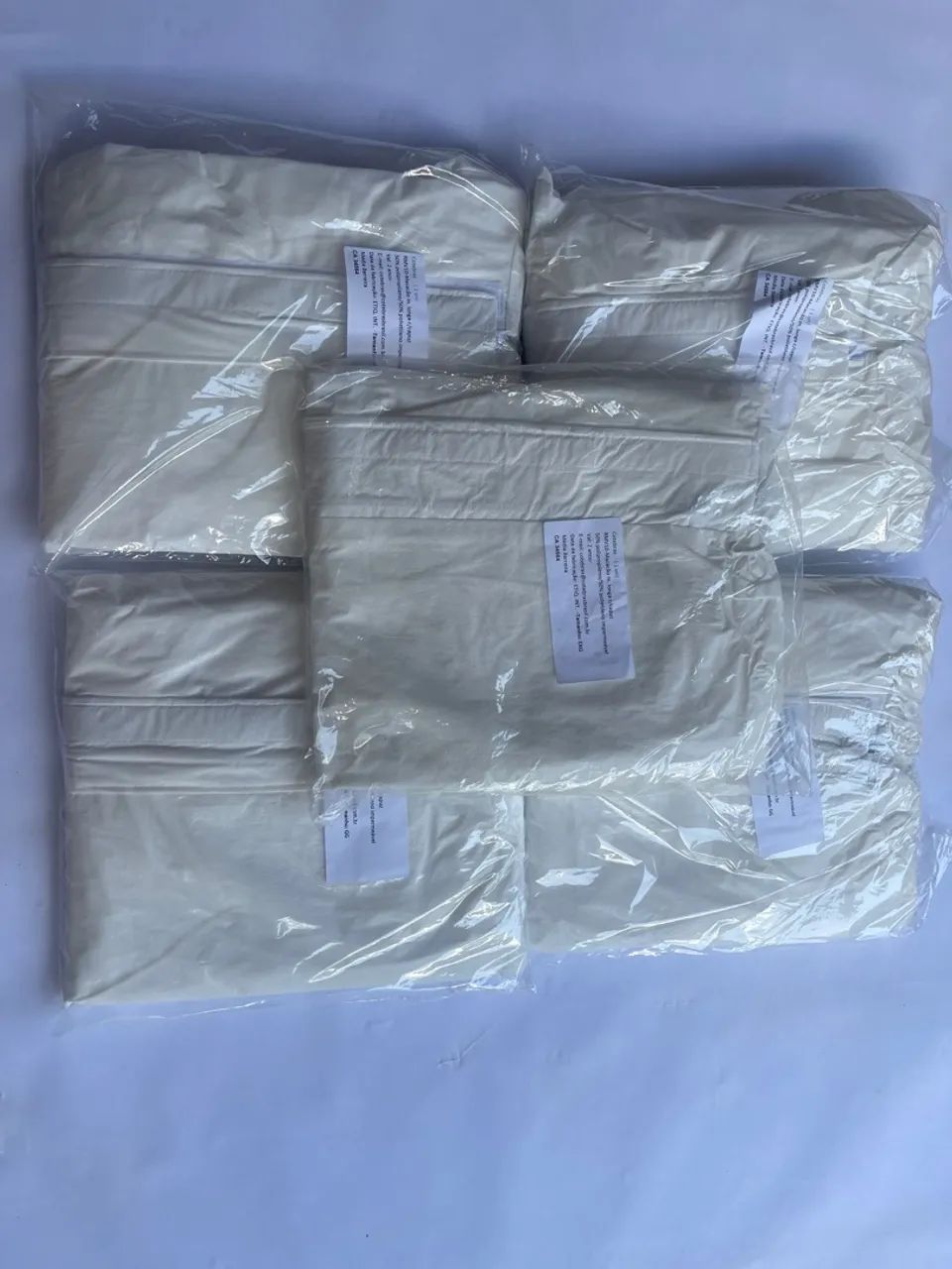 Macacão de proteção descartável branco - Foto 2