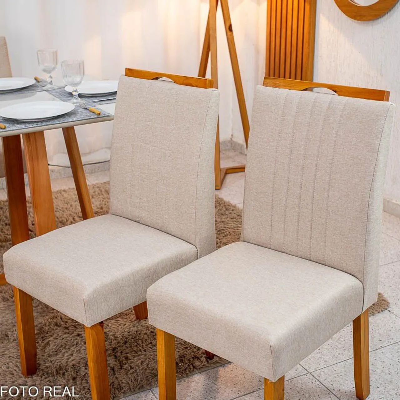 MESA DE JANDAR SUPER DESIGN COM CADEIRAS EM MADEIRA MACIÇA E BASE SURPREENDA-SE!!RF - Foto 4