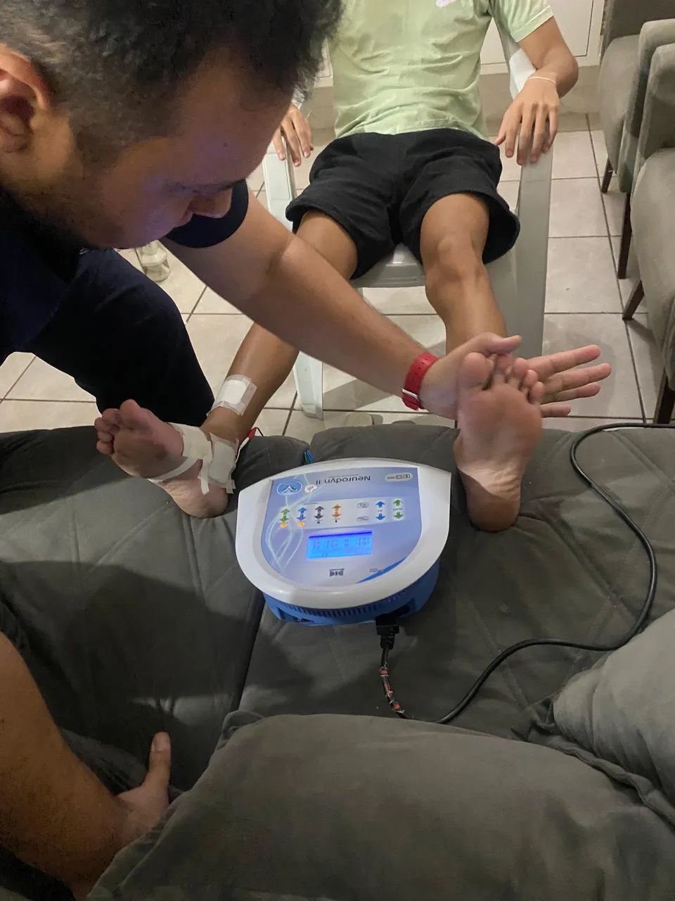 FISIOTERAPIA DOMICILIAR ESPECIALIZADA  - Foto 2