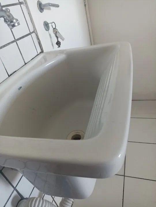 Tanquinho suspenso-pia de roupa - Foto 3