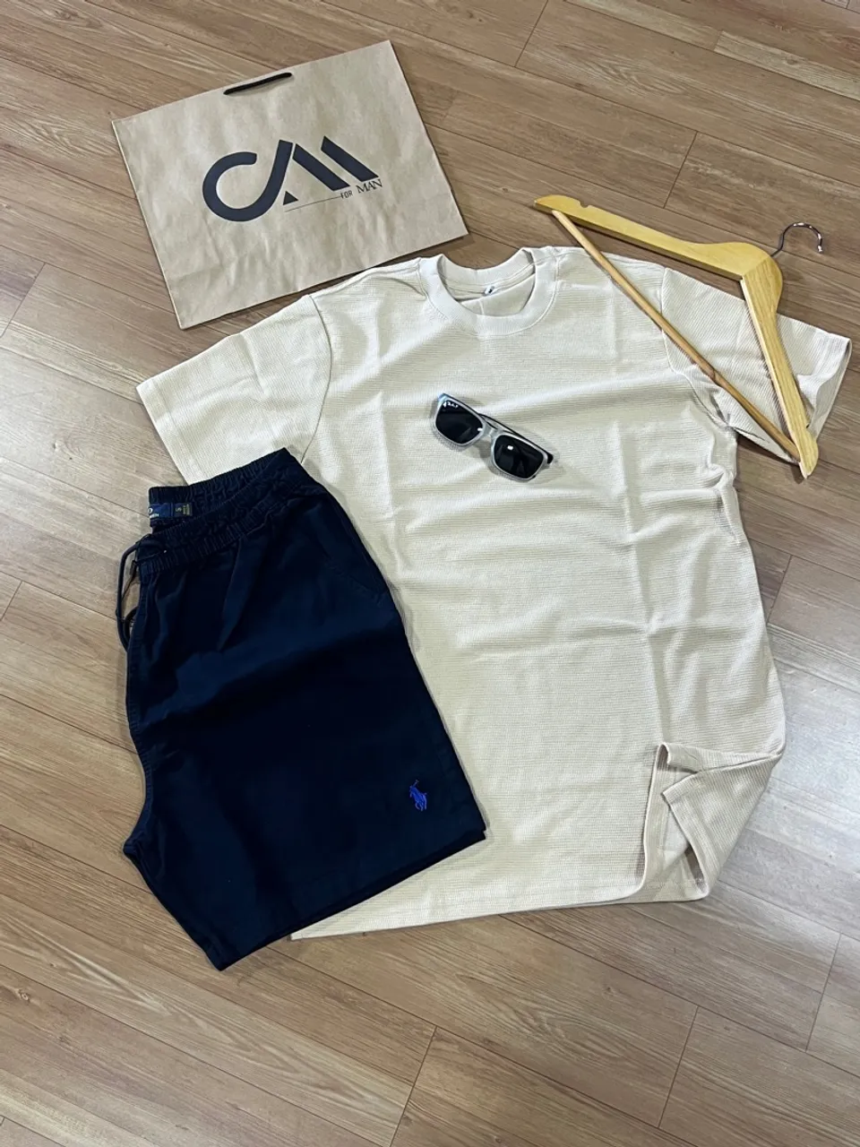 Conjunto Masculino: Camiseta e Bermuda