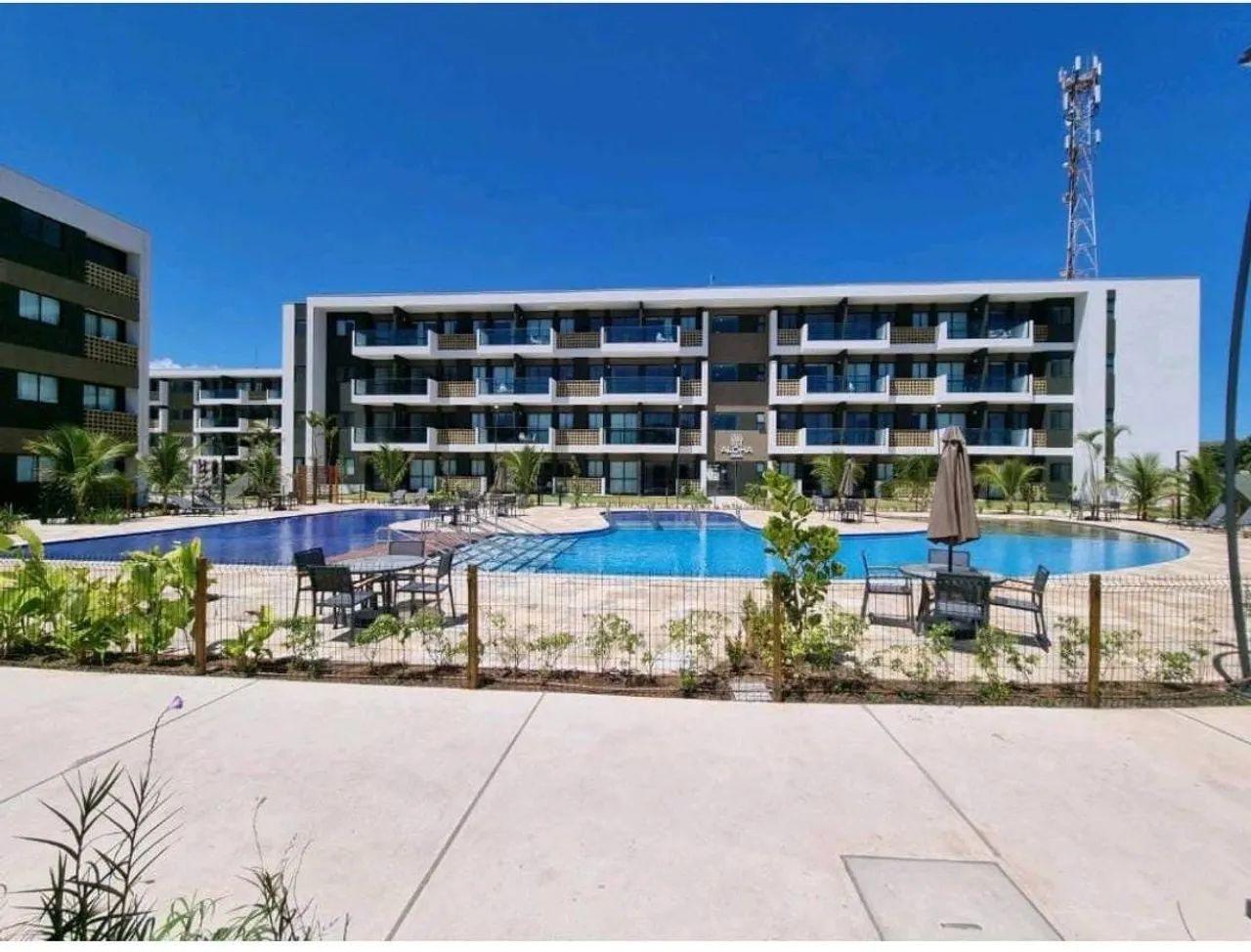 APARTAMENTO À VENDA EM MURO ALTO 