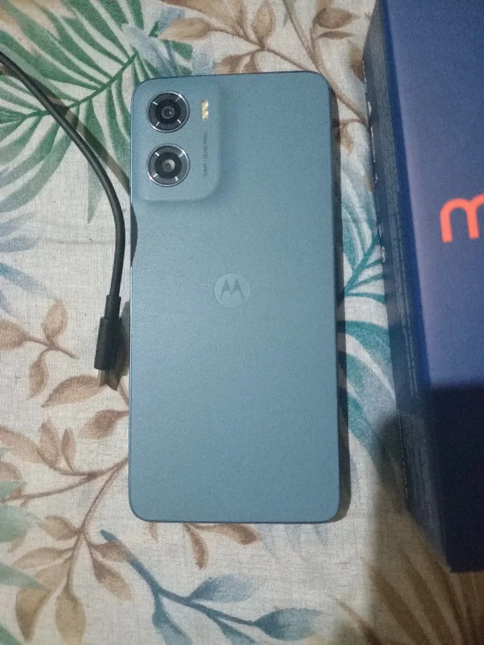 Vendo Moto G05 novo