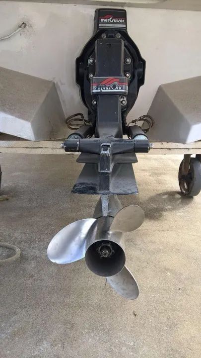 Barco 22 pés motor canadense - Foto 13